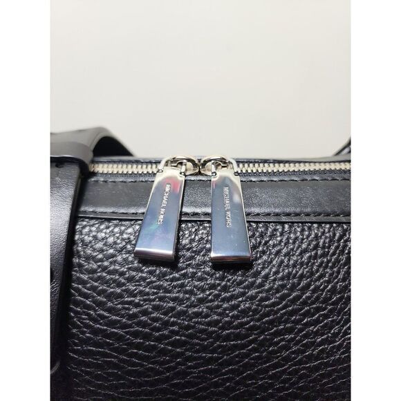 MICHAEL Michael Kors Ingrid Medium Shoulder Matte Pebble Bag - Picture 4 of 8